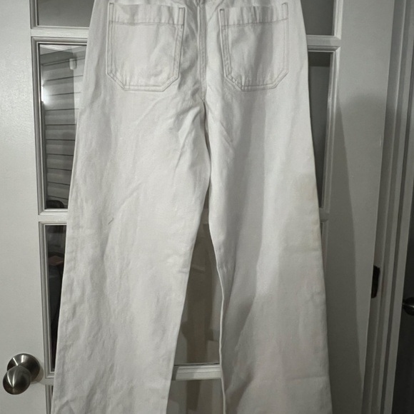 Jeans Mom - Picture 4 of 4